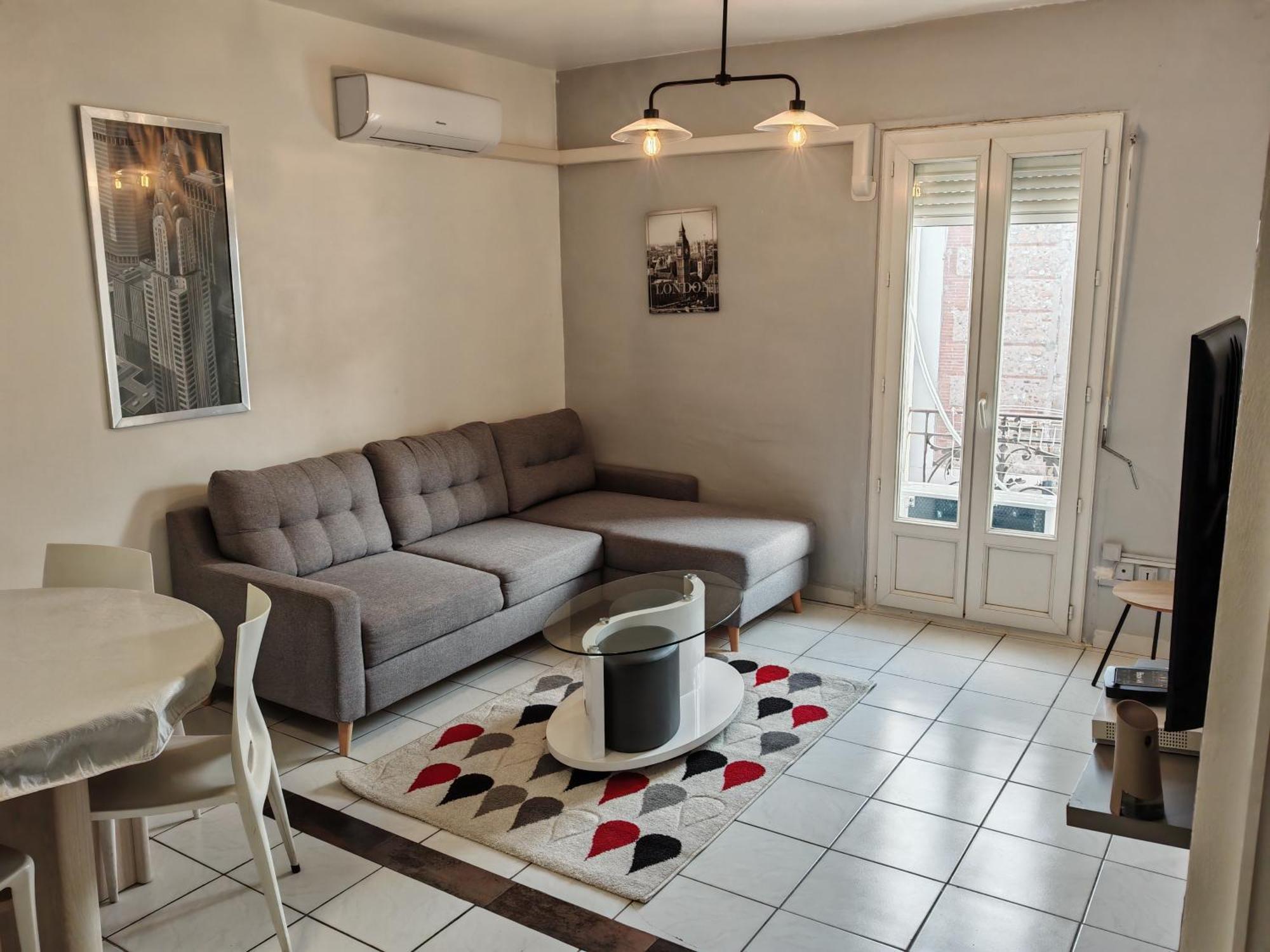 Ferienwohnung F1 200 Metre De La Gare Perpignan Exterior foto